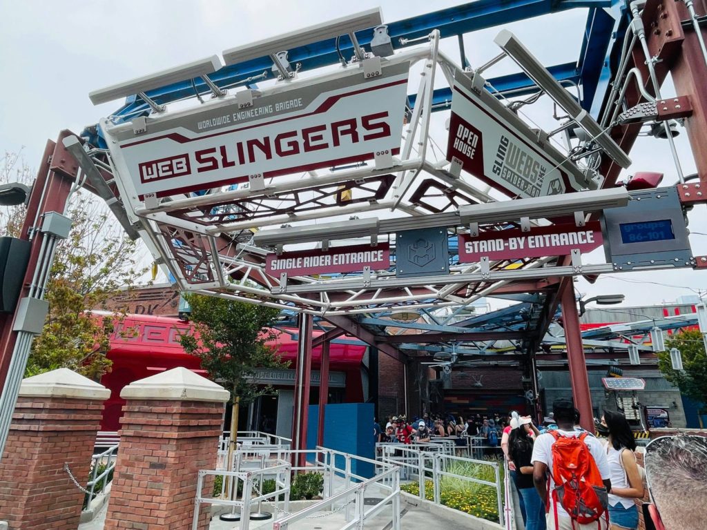 Slingers mickeyblog attraction boarding